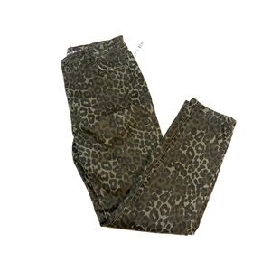 Leopard Print Jeans💚NWT💚
